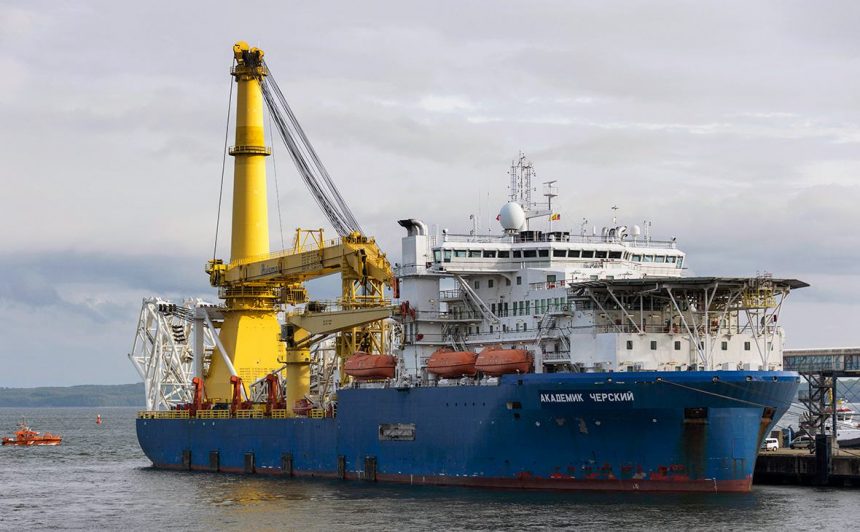 Дырявые санкции США? Фирмы из Европы оборудовали судно «Академик Черский»