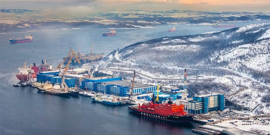 Только российские суда смогут перевозить уголь и углеводороды по Севморпути