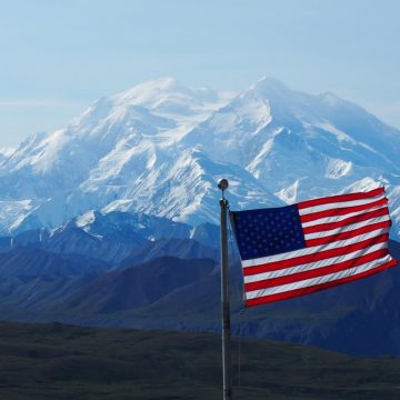 Власти США приостановили действие программы по разработке месторождений на Аляске