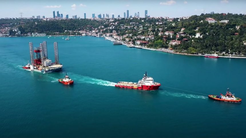 Турция рассчитывает к 2023 году наладить добычу газа в Черном море