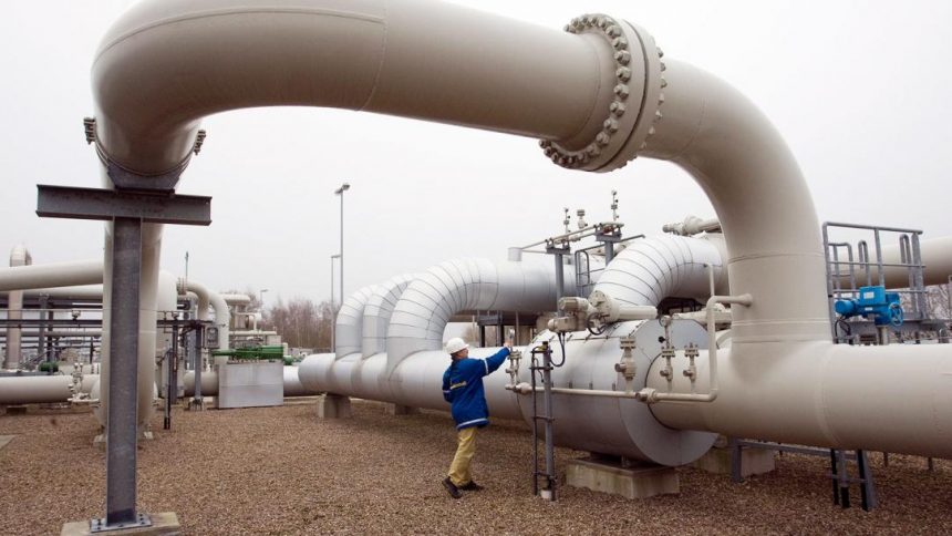 Газовые хранилища «Газпрома» в Европе заполнены лишь на 18% — минимум за 8 лет