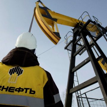 «Роснефть» договорилась с CNPC о поставках 100 млн тонн нефти через Казахстан на 10 лет